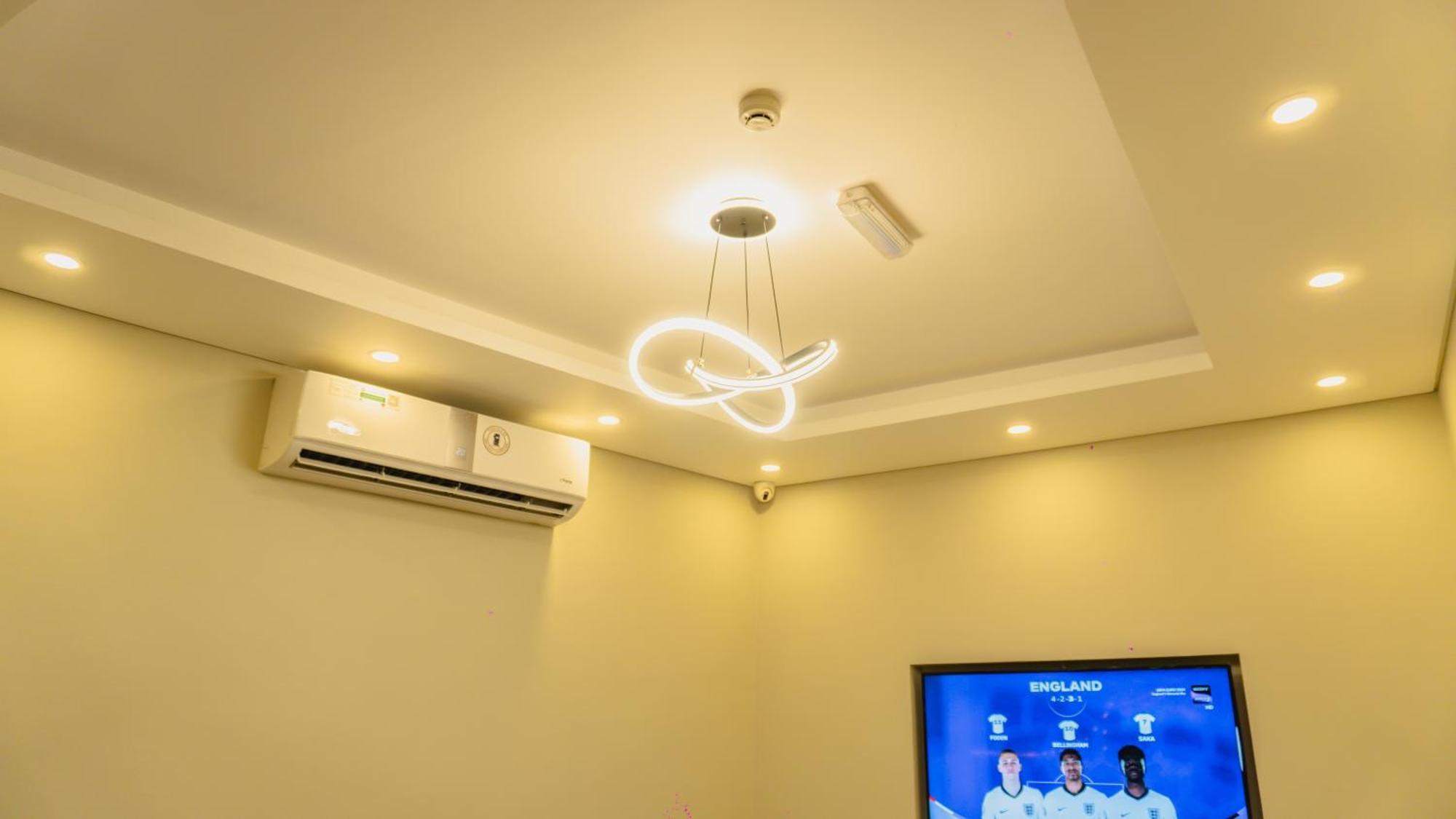 Pan Emirates Hotel Apartments Szardża Zewnętrze zdjęcie