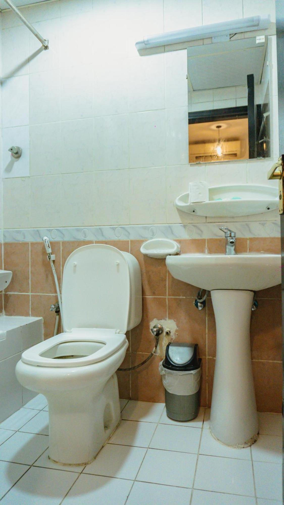 Pan Emirates Hotel Apartments Szardża Zewnętrze zdjęcie