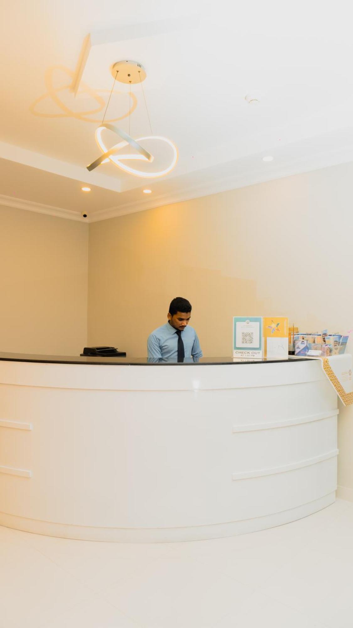 Pan Emirates Hotel Apartments Szardża Zewnętrze zdjęcie